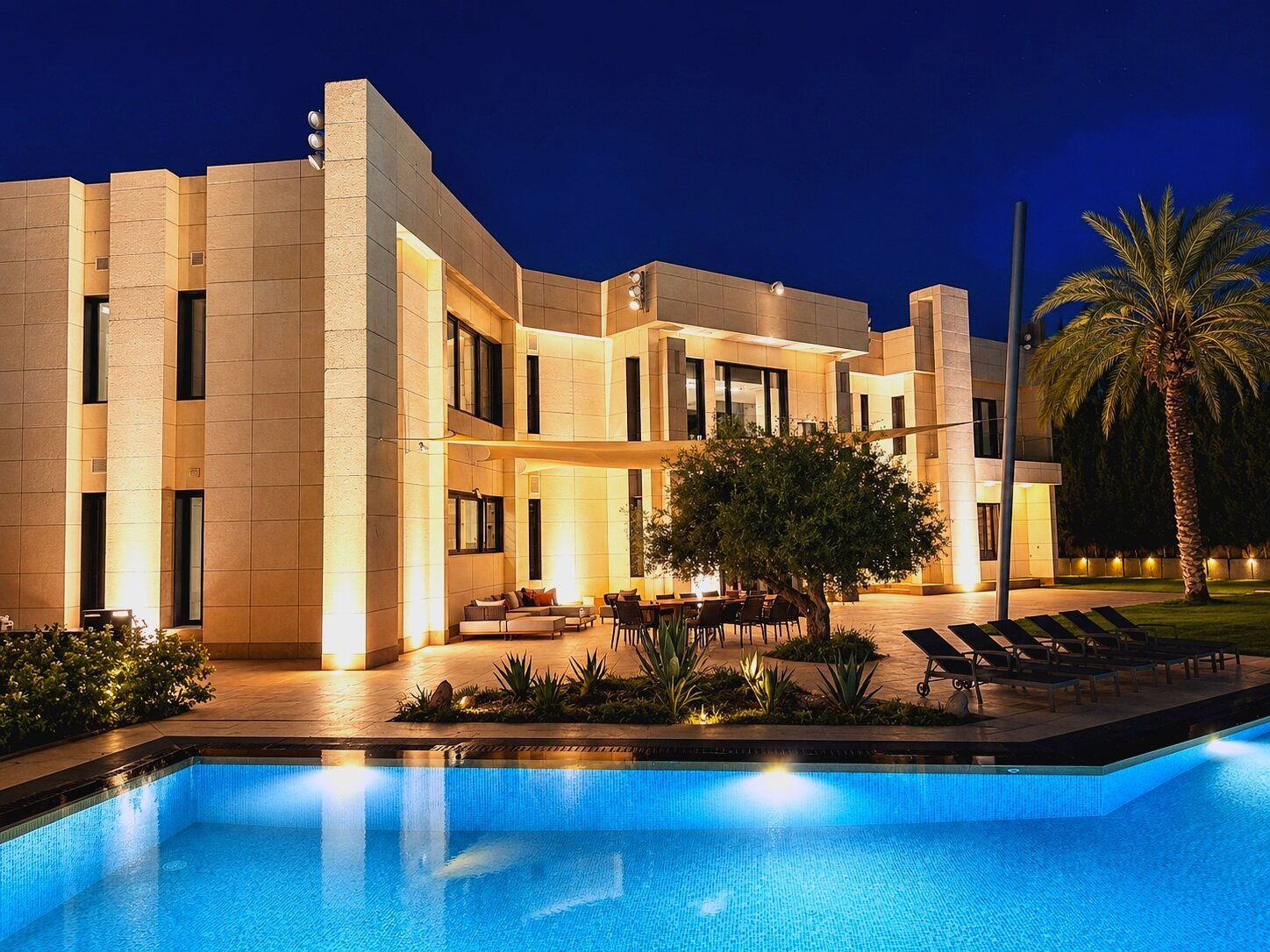 Beit Bottarga facade at night