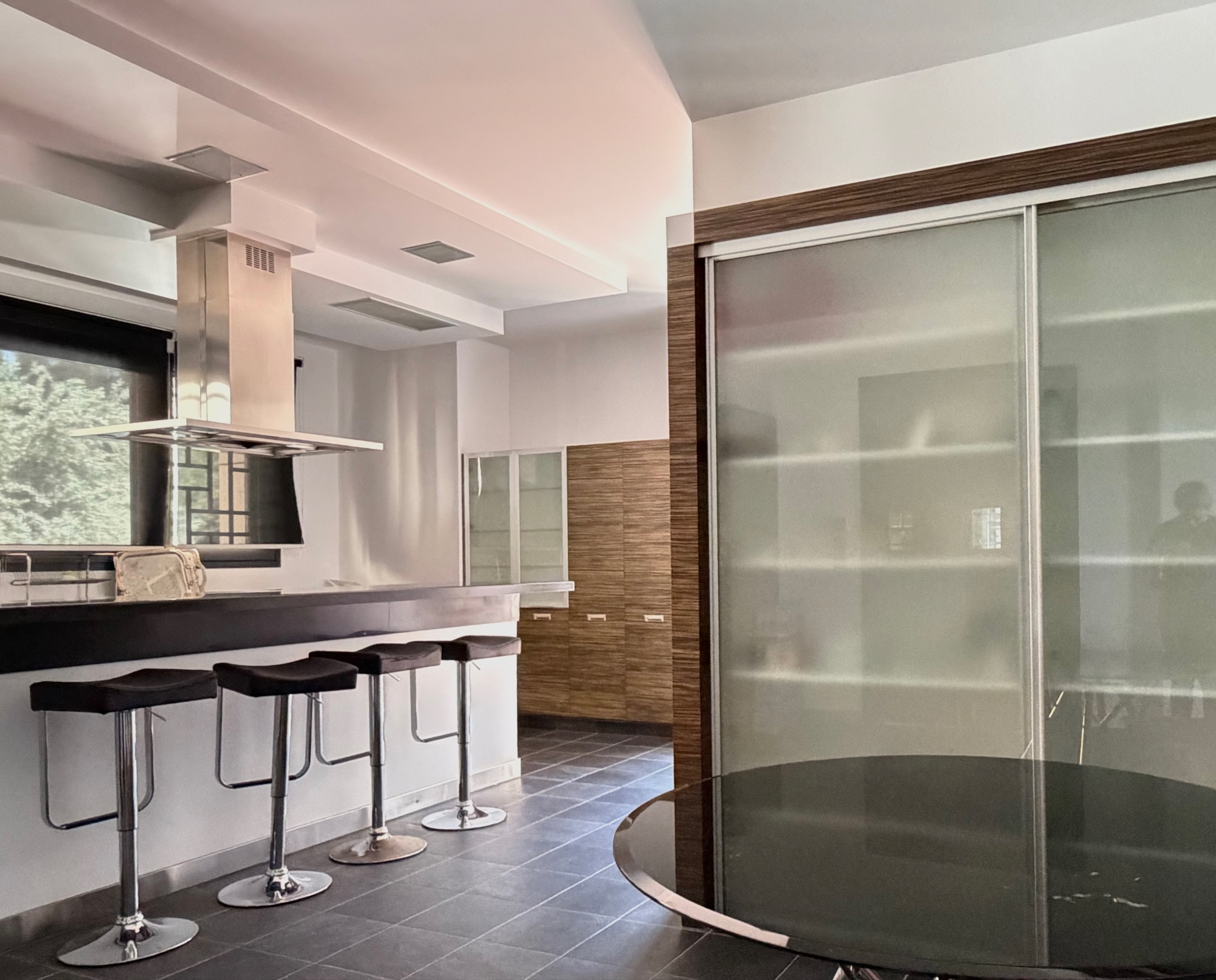 Kitchen with bar view
